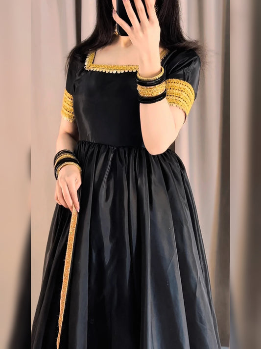 Amavi Black